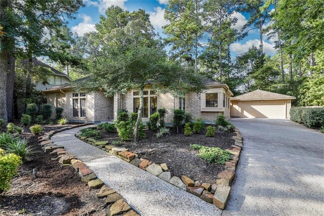property at 10 Silent Brook Pl