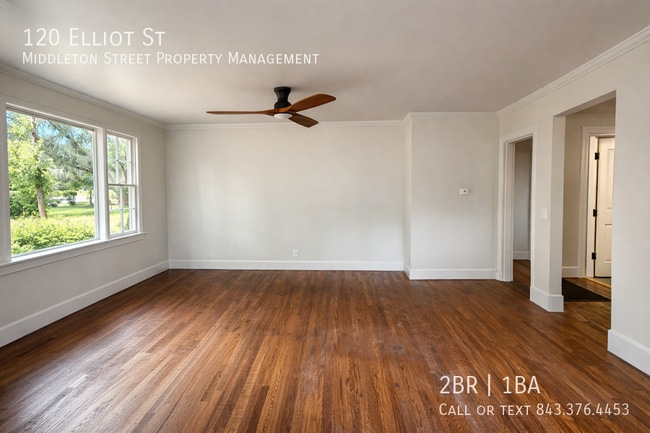 120 Elliott St in Beaufort, SC - Building Photo - Building Photo