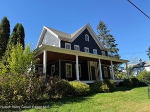 7 Johnston Ave in Kingston, NY - Building Photo - Building Photo