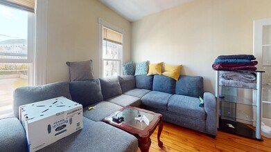60 Mechanic St in New Haven, CT - Building Photo - Building Photo