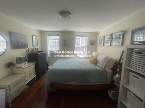 38 Gibson St, Unit 6B in Cambridge, MA - Building Photo - Building Photo