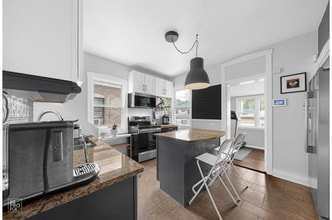 1139 S Ridgeland Ave in Oak Park, IL - Building Photo - Building Photo