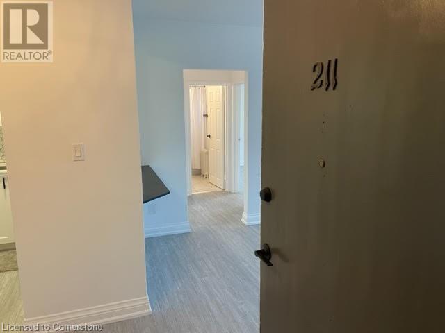 37 Mericourt Rd in Hamilton, ON - Building Photo - Building Photo