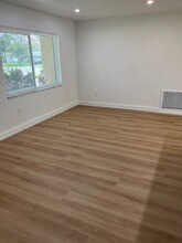 6250 Cecelia Dr in New Port Richey, FL - Foto de edificio - Building Photo