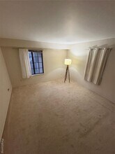 1867 Meadow Dale Ct in Rochester Hills, MI - Building Photo - Building Photo