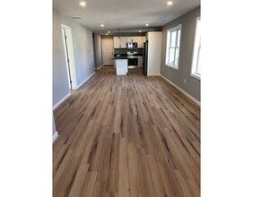 23 Brookfield St-Unit -2 in Lawrence, MA - Building Photo - Building Photo