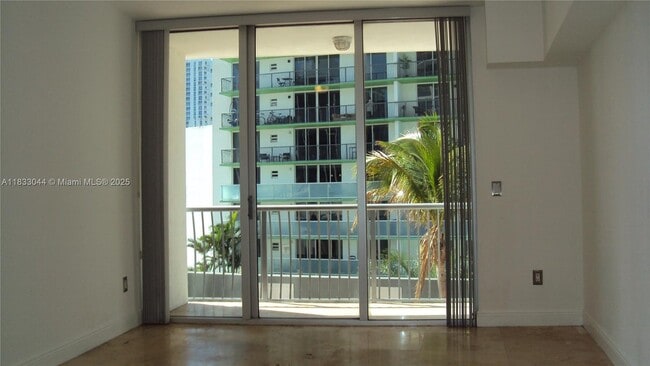 property at 1750 N Bayshore Dr