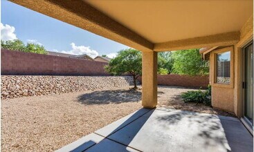 1050 E Providence Canyon Dr in Sahuarita, AZ - Building Photo - Building Photo