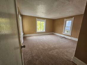 1814 N Missouri Ave in Peoria, IL - Building Photo - Building Photo