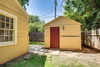 2513 25th St in Lubbock, TX - Building Photo - Building Photo