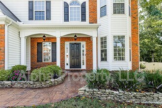 317 Edenberry Way in Easley, SC - Building Photo - Building Photo