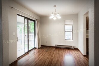 904-906 Camelot Ct in Fort Collins, CO - Building Photo - Building Photo