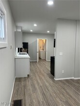 15630 Holmes Ave, Unit Down in Cleveland, OH - Building Photo - Building Photo