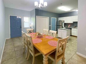 116 Dolphin Rd in Mary Esther, FL - Building Photo - Building Photo