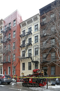 428 E 58th St in New York, NY - Building Photo - Building Photo