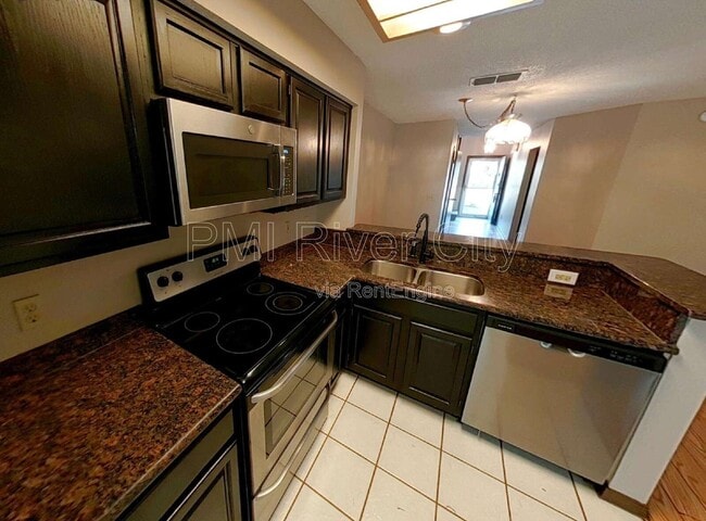 property at 1539 Summer Sands Dr