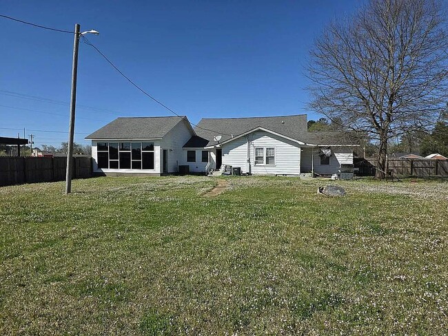 40062 Hamilton Rd in Hamilton, MS - Building Photo - Building Photo