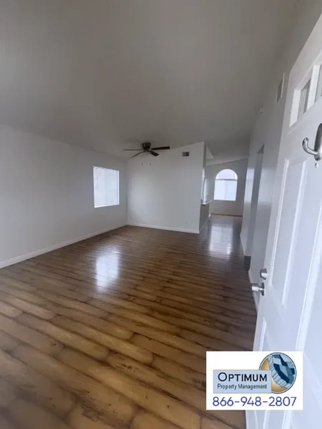 10769 Almond St in Adelanto, CA - Building Photo - Building Photo