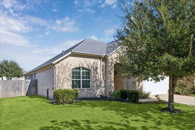 property at 7731 Deep Green Dr