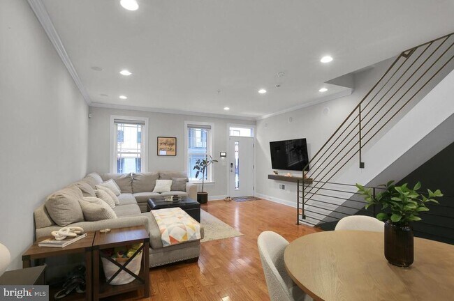 1715 N Howard St in Philadelphia, PA - Building Photo - Building Photo