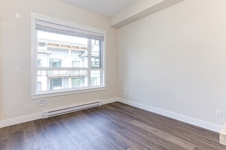 8233 208B St in Langley, BC - Building Photo - Building Photo