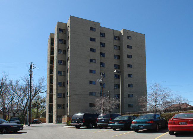 Bannock Arms in Boise, ID - Building Photo - Building Photo