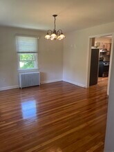 69 Damascus Rd in Branford, CT - Building Photo - Building Photo