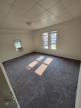 115 N Mill St in Waupun, WI - Foto de edificio - Building Photo