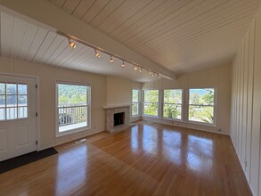 78 Lincoln Park in San Anselmo, CA - Building Photo - Building Photo