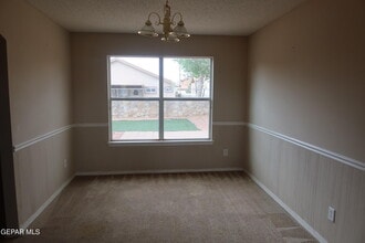 14233 Smokey Point Dr in El Paso, TX - Building Photo - Building Photo