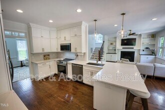 110 Montauk Point Pl in Cary, NC - Building Photo - Building Photo