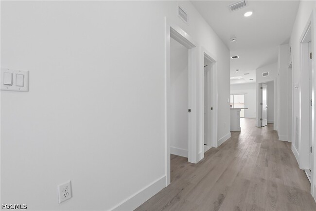 property at 723 Ivan Ave S