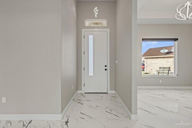 13 Solid Dr in Brownsville, TX - Building Photo - Building Photo