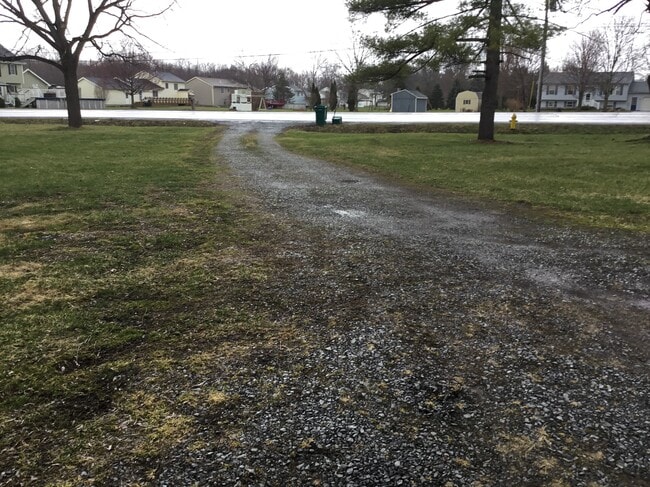 5766 Sliker Hill Rd in Conesus, NY - Foto de edificio - Building Photo