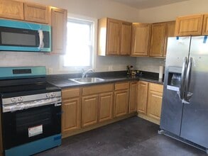 25 Overlook St, Unit 2nd in Mount Vernon, NY - Foto de edificio - Building Photo