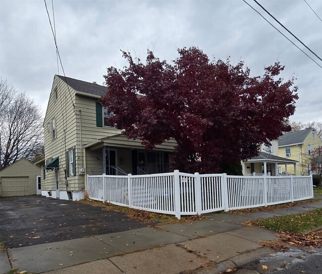 property at 64 Margaret St