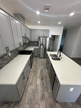 909 E Olive Ave in Merced, CA - Building Photo - Building Photo