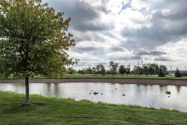 property at 6979 Peppertree Ct