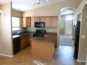 1632 E Angeline Ave in San Tan Valley, AZ - Building Photo - Building Photo