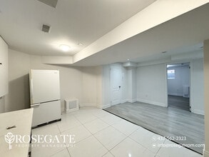 46 Creekwood Dr in Brampton, ON - Building Photo - Building Photo