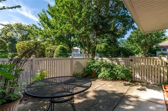 1542 Patriot Cir in Glen Allen, VA - Building Photo - Building Photo