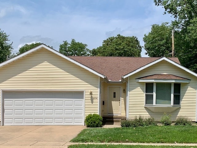 property at 604 E Illinois St