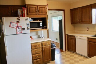 4705 Nuttfield Ln in Virginia Beach, VA - Building Photo - Building Photo