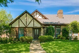 3331 Lanarc Dr in Plano, TX - Building Photo