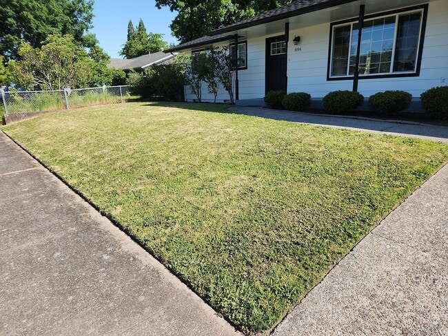 property at 896 Mahaya Ct SE