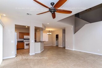 9371 Graceful Gold St in Las Vegas, NV - Building Photo - Building Photo