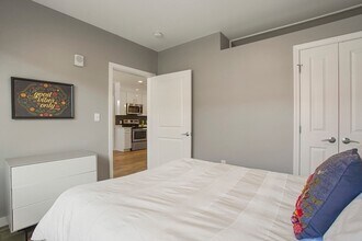 10 Essex St, Unit 301 in Cambridge, MA - Building Photo - Building Photo
