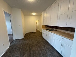 234 Ackley Ave in Johnson City, NY - Building Photo - Building Photo