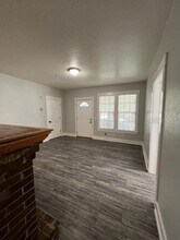 644 4th Ave S, Unit 1 in St. Petersburg, FL - Building Photo - Building Photo
