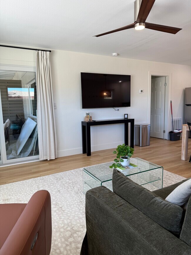 906 Harbor Dr S in Venice, FL - Building Photo - Building Photo